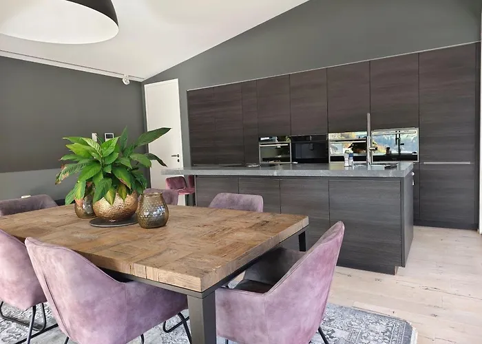 Alpstuga Almmonte Lignum - Premium Wagrain